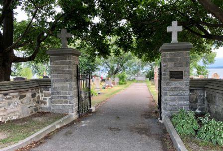Saint-Jean Cemetery
